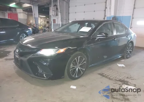 2020 Toyota Camry Se z USA, uszkodzony, nr VIN 4T1G11AK3LU916925